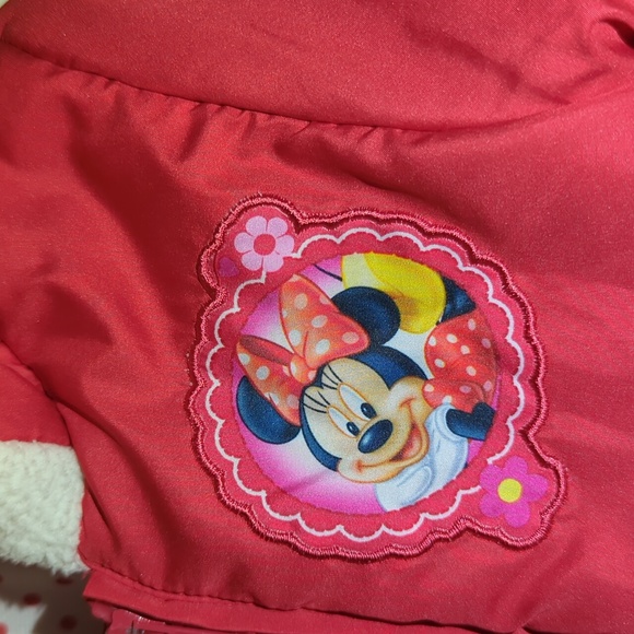 Minnie mouse puffer jacket, Disney, size 5T - Picture 3 of 11